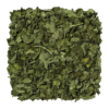 Losse blaadjes van LOOOM Emerald Echo mint infusion: gedroogde groene muntblaadjes