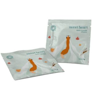 LOOOM Sweet Heart apple crumble infusion: twee zakjes van 3 g met een vos op de verpakking